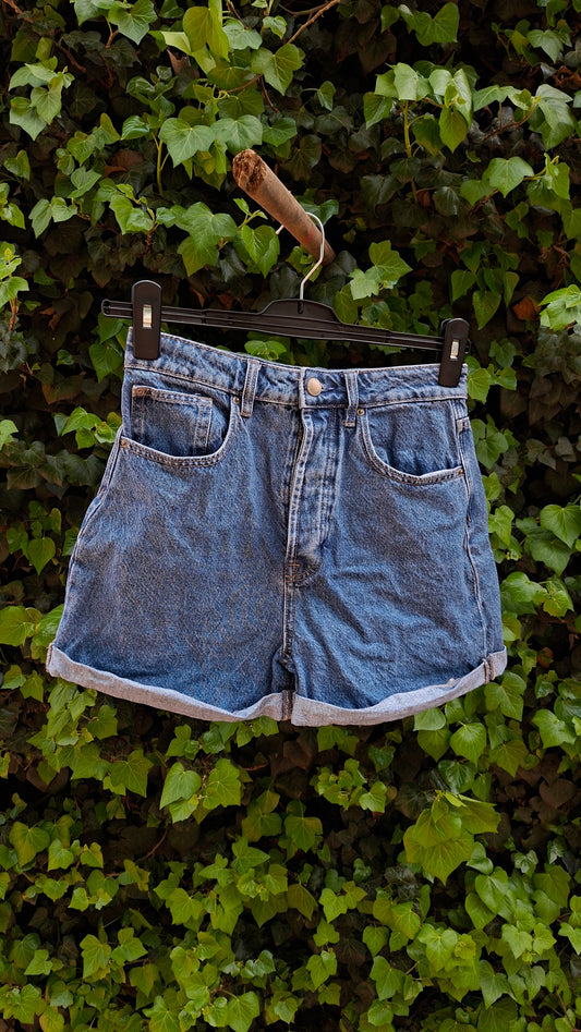 Stradivarius Demin Shorts