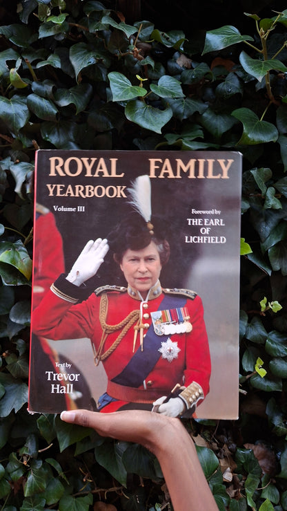 Royal Family: Yearbook Volume 3